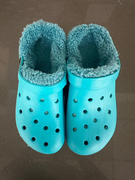 Teal Color Fuzzy Platform Clogs